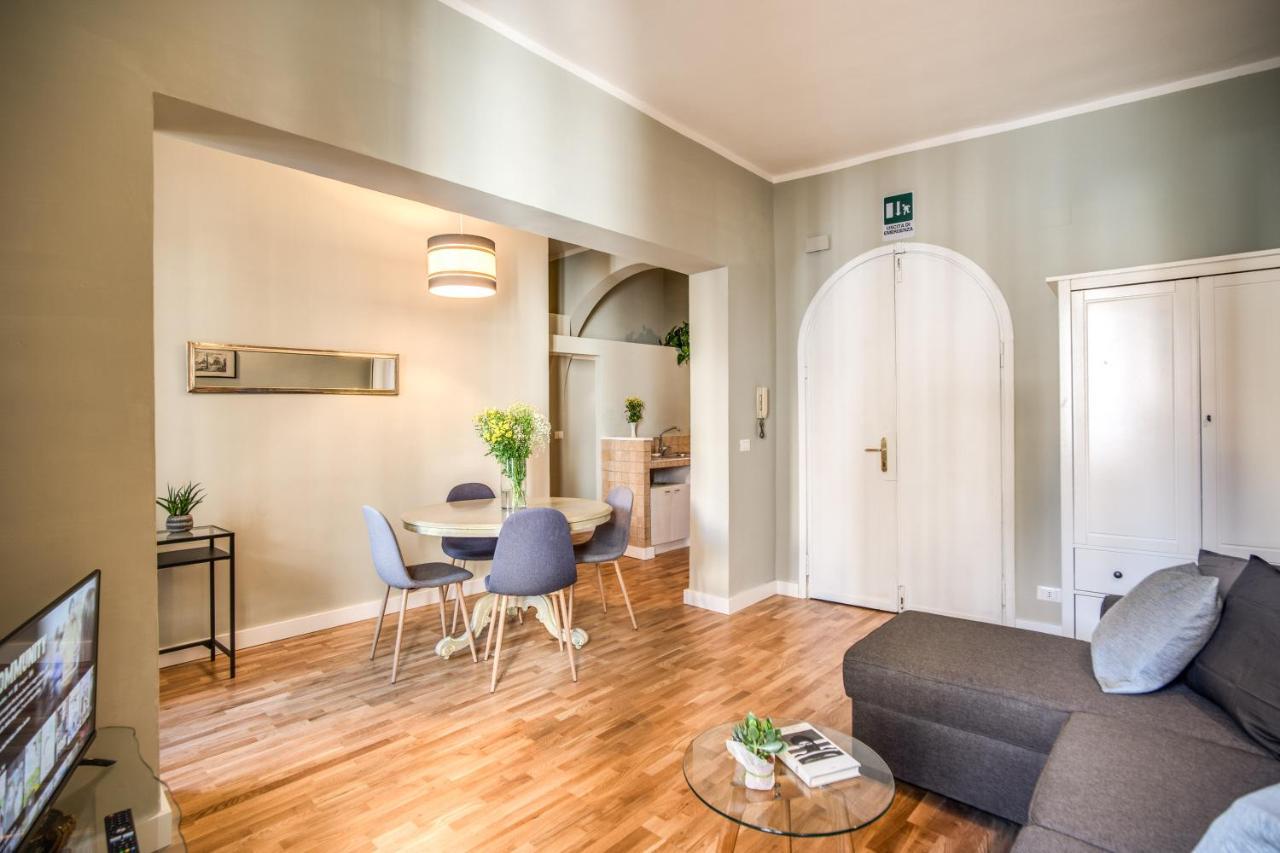 Rr Apartments Campo Dei Fiori Róma Kültér fotó