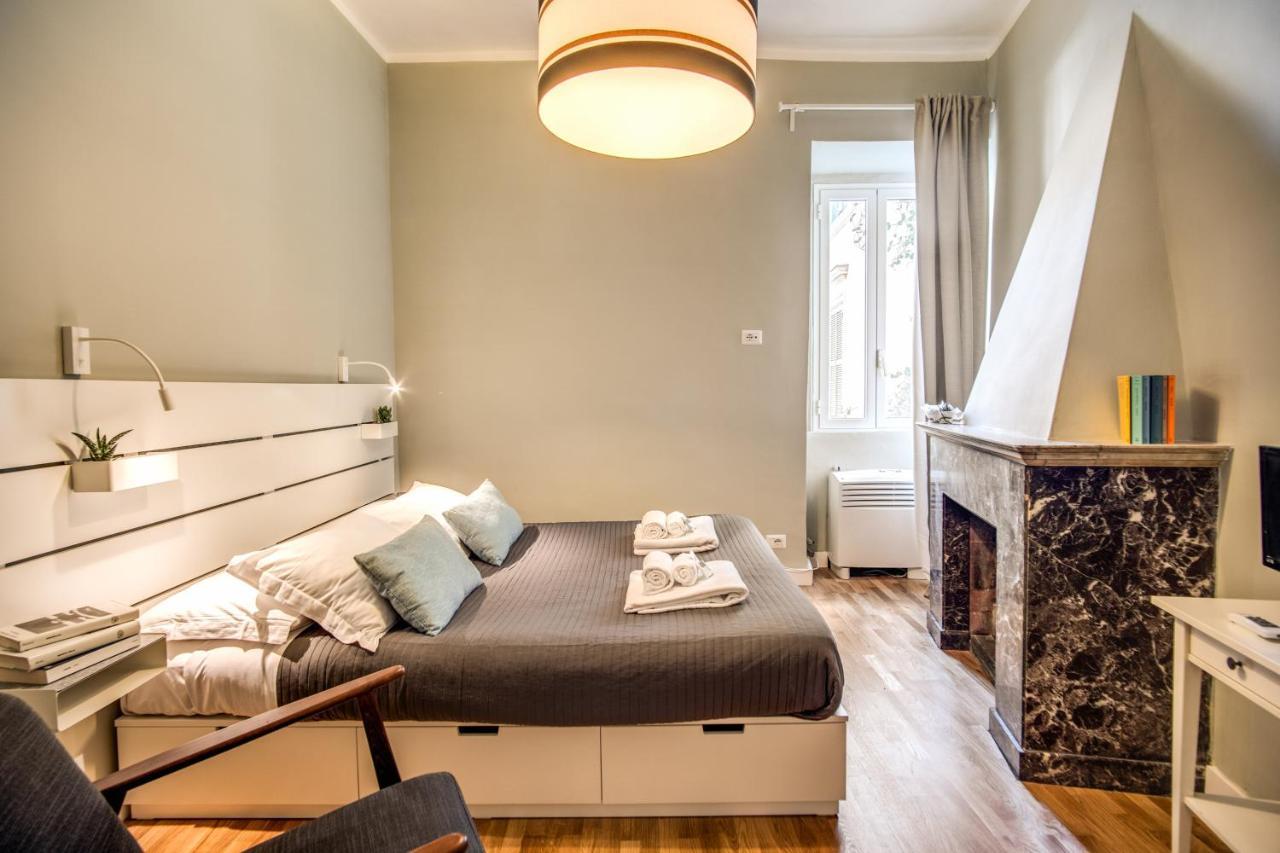 Rr Apartments Campo Dei Fiori Róma Kültér fotó