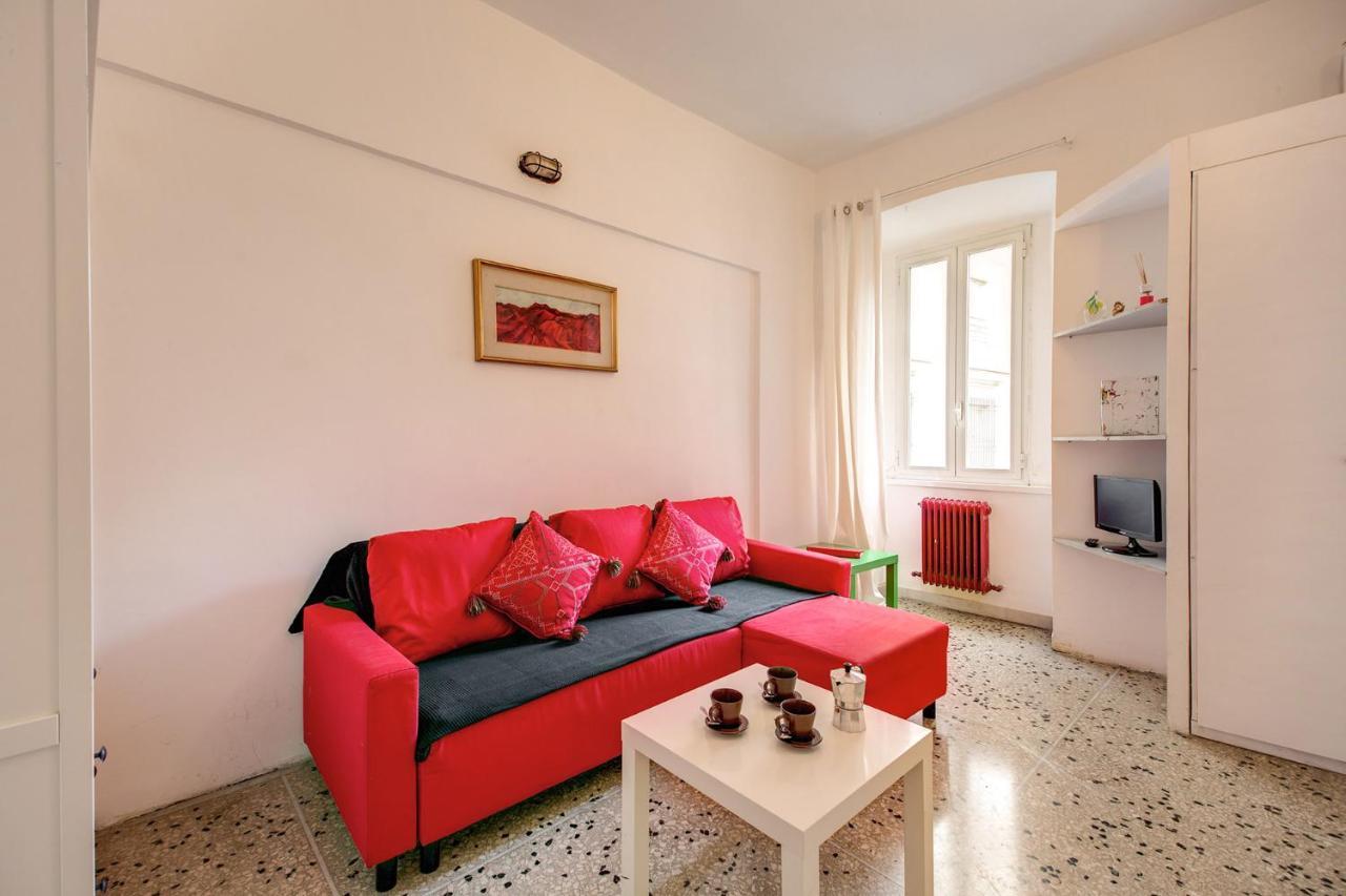 Rr Apartments Campo Dei Fiori Róma Kültér fotó